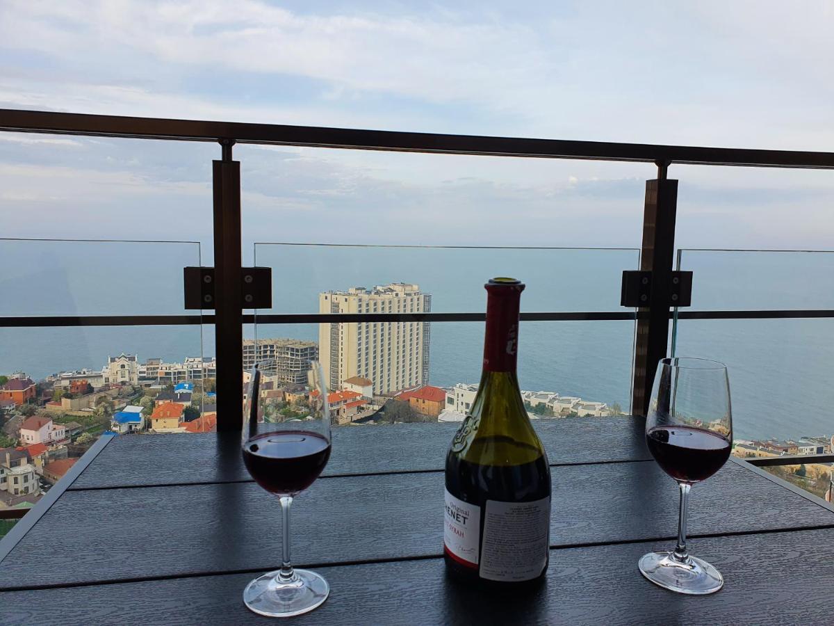 Level 24 - Sea & Sky View Apartment 오데사 외부 사진