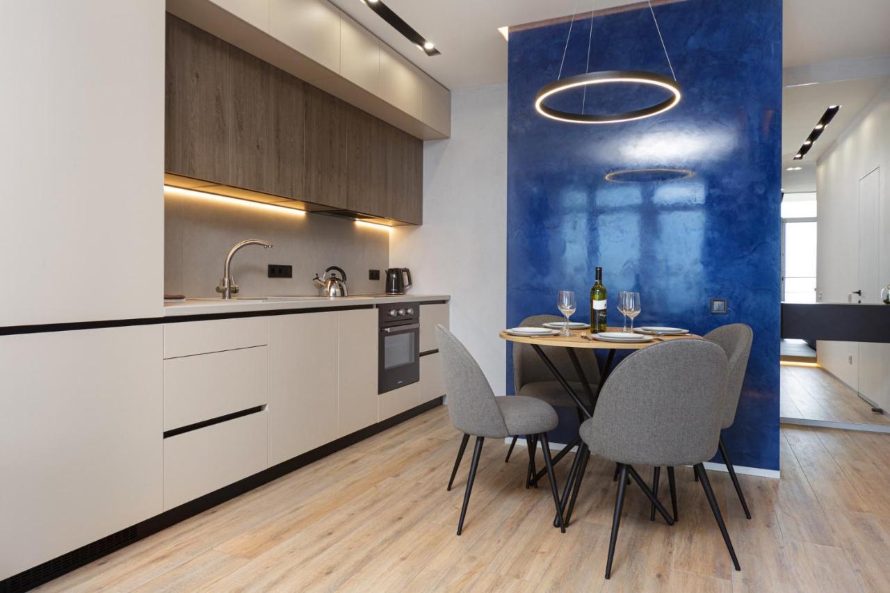 Level 24 - Sea & Sky View Apartment 오데사 외부 사진