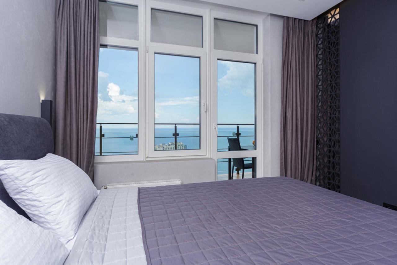 Level 24 - Sea & Sky View Apartment 오데사 외부 사진