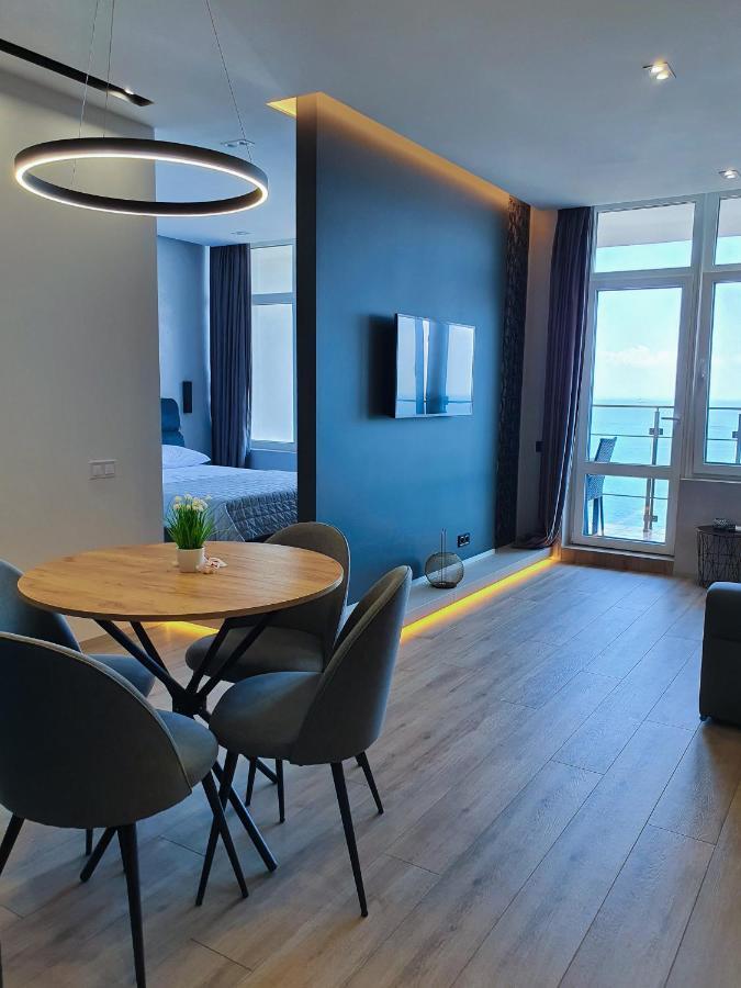 Level 24 - Sea & Sky View Apartment 오데사 외부 사진