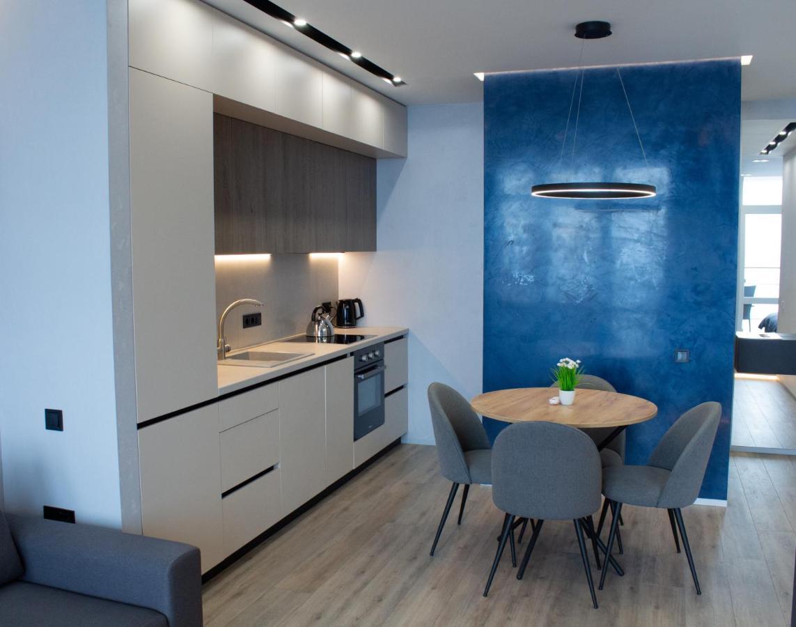 Level 24 - Sea & Sky View Apartment 오데사 외부 사진